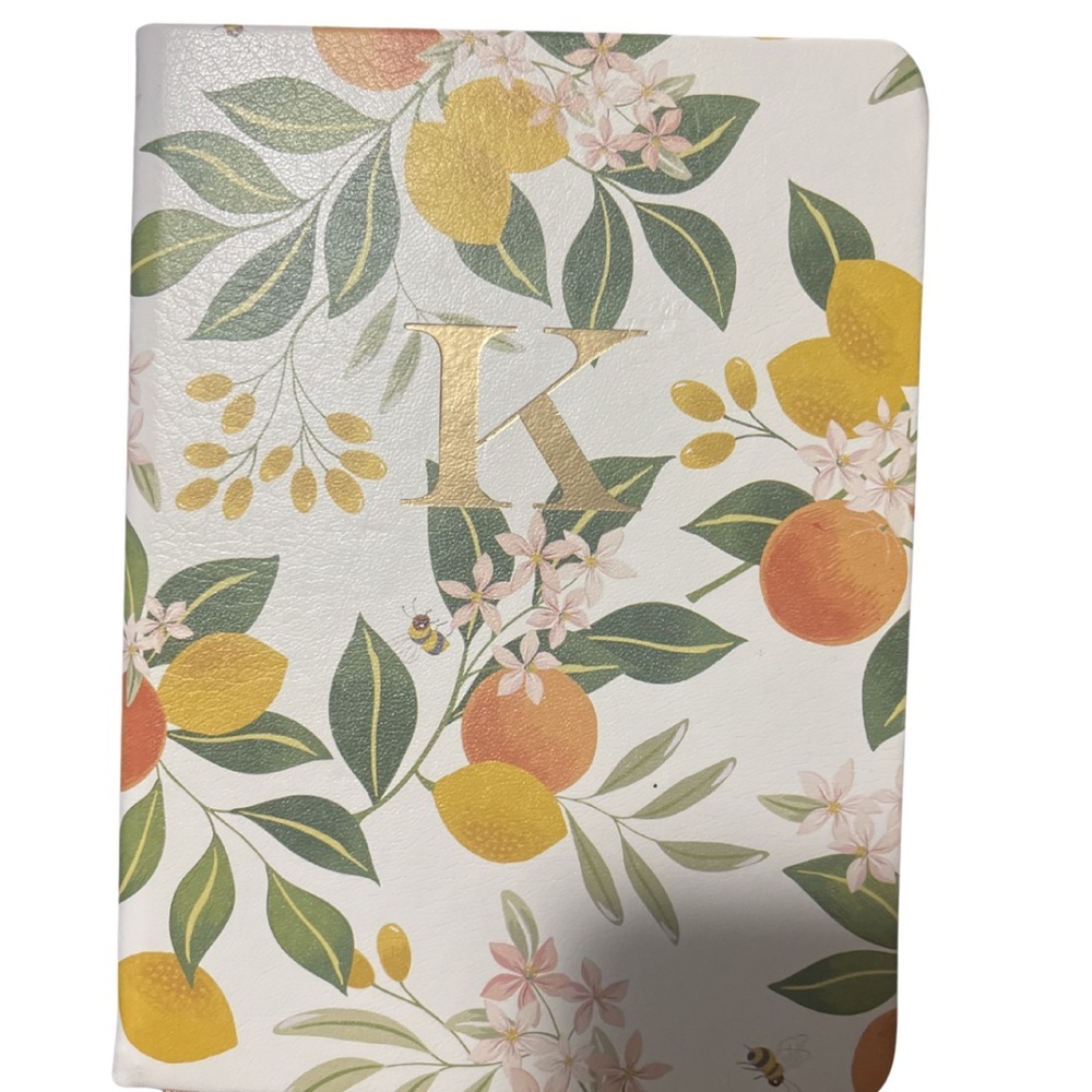 NWOT Èccolo Lined Notebook - Citrus Grove Gold Foil Monogram “K”